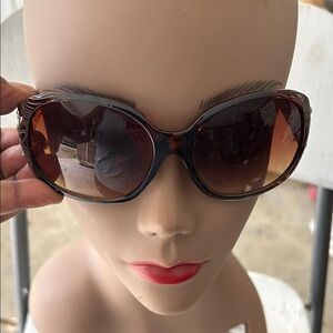 Tinted Brown Women's Oversized Sunglasses